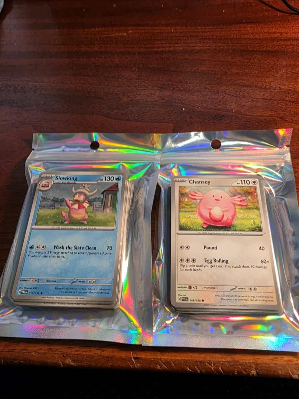 LARGE LOT OF VARIOUS POKEMON AND JAPANESE TRADING CARDS